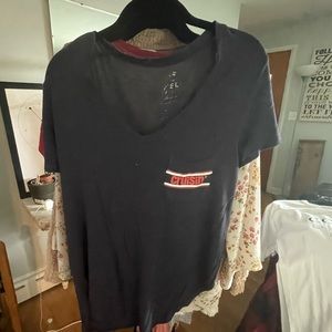 Crusin’ V-Neck Tee